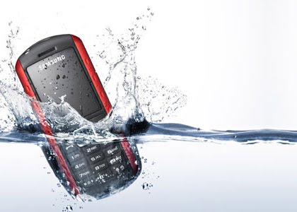 Solusi Apabila Handphone / HP Kemasukan Air